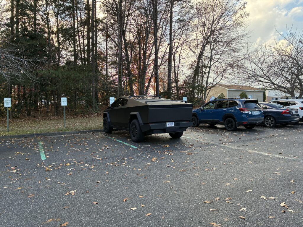 Let’s say it, the Tesla Cybertruck (Aka the Cybertrash) is the worst car ever made in history.