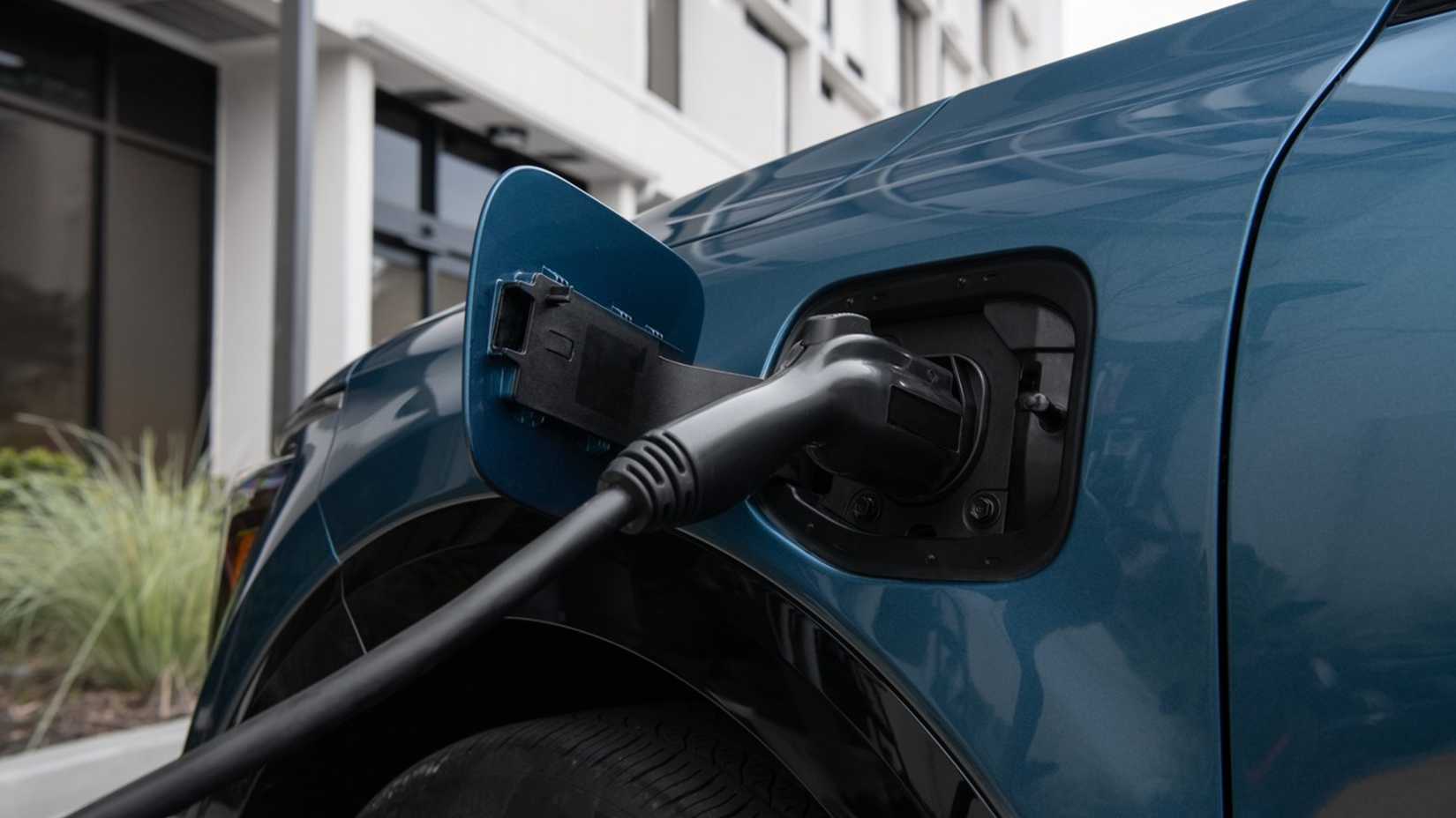 2023 Kia Niro PHEV Charge Port