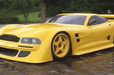 Aston martin V8 vantage Gt700r