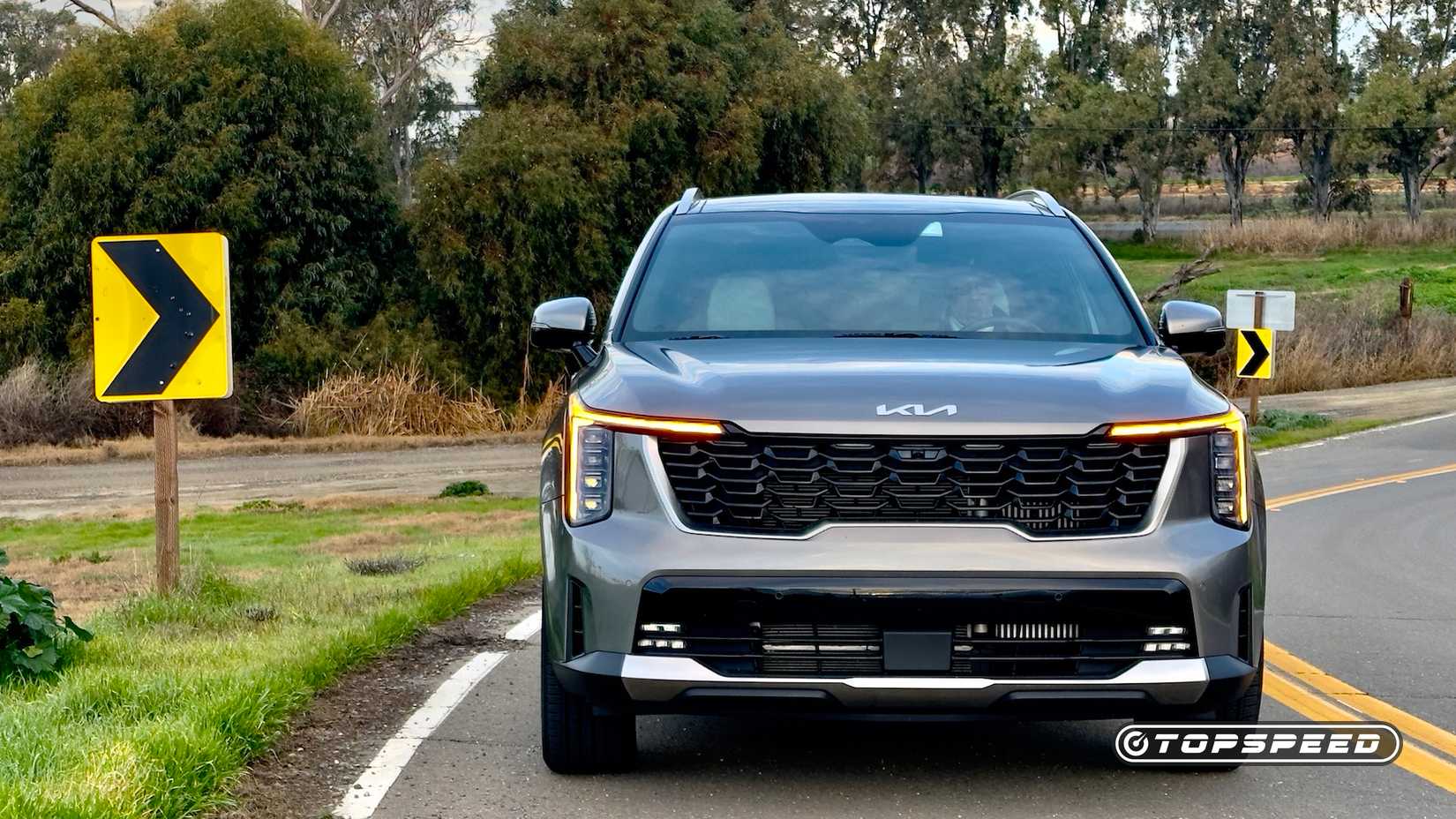 2025 Kia Sorento PHEV Exterior - Front