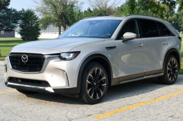 2026 Mazda CX-90 PHEV vs. 2026 Kia Sorento Plug-in Hybrid Comparison