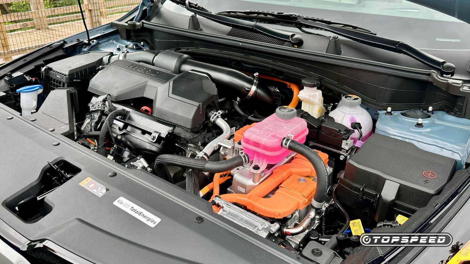 2026 Kia Sportage Hybrid engine
