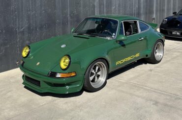Porsche 911 Outlaw [2336x2336]