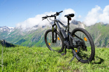 Deschutes National Forest Approves Class 1 E-Bikes - The Source