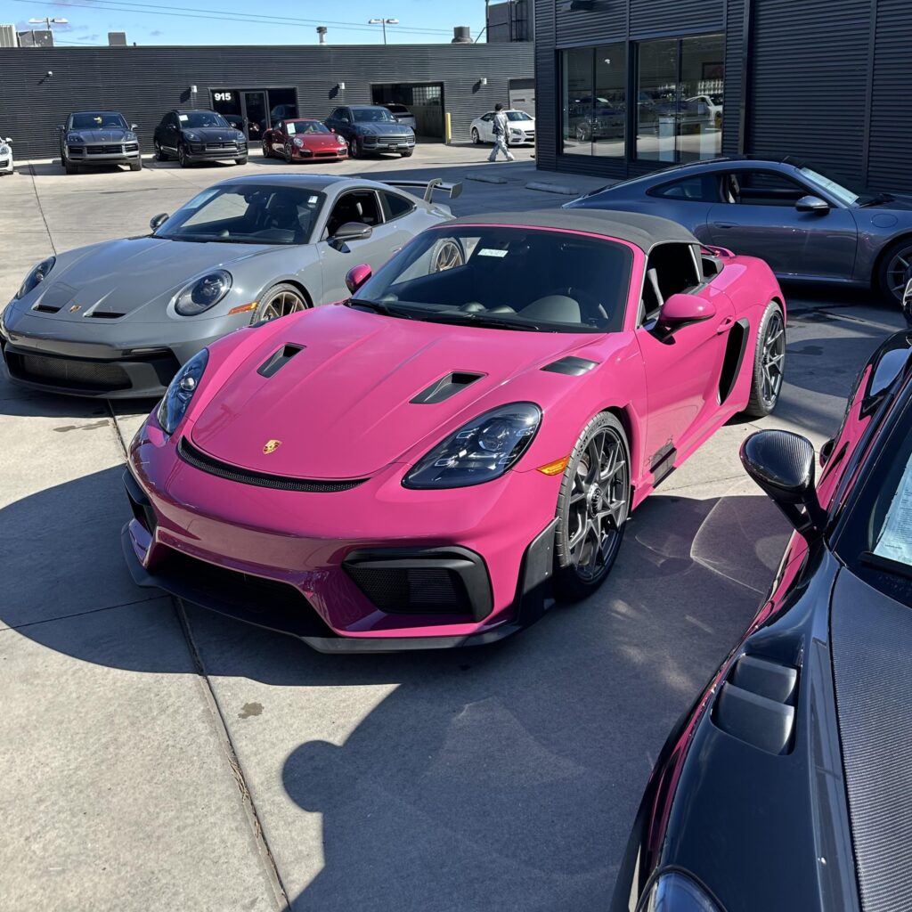 Porsche 718 Spyder RS [2737x2737]