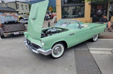1957 Ford Thunderbird - Lindsey's Choice Award - Downtown North Bend Car Show - North Bend Washington - 7/20/2025