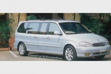 Stretched 2001 Kia Carnival made by an Indonesian coachbuilder for an ad campaign