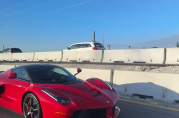 [Ferrari LaFerrari] spotted in Miami freeway