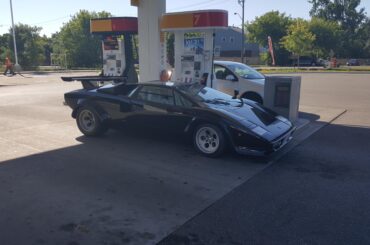 Spotted this at a gas station in east Toronto a few months back [Lamborghini Countach 5000]