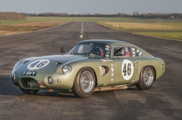 1961 Aston Martin DP214 (1500x844)