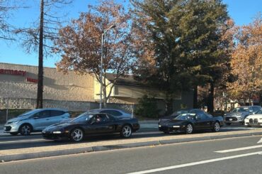 Some Acura (Honda) NSXs and some cars spotted today.