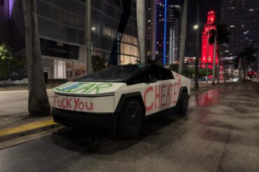 [cybertruck] tastefully decorated cybertruck in downtown miami
