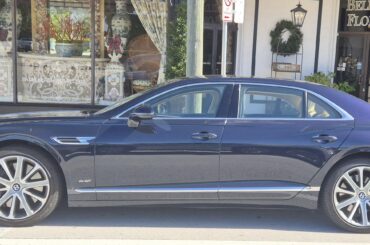 [Bentley Silver Spur]