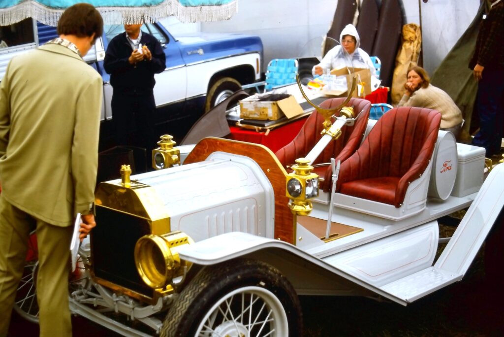 I was converting my Grandpa's slides to digital, and found photos from the The 1975 Hershey Car Show!