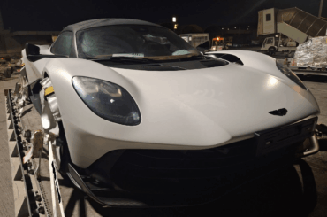 Ready to fly [Aston Martin Valhalla]