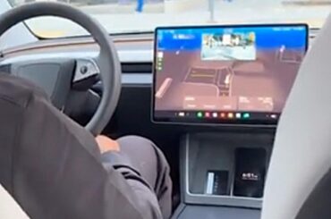 Passenger shares video of stunning incident in Tesla Robotaxi: 'A serious issue'