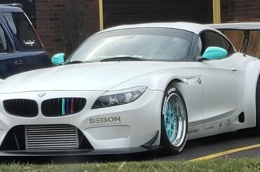 [BMW Z4] spotted in Illinois, someone did a great custom job
