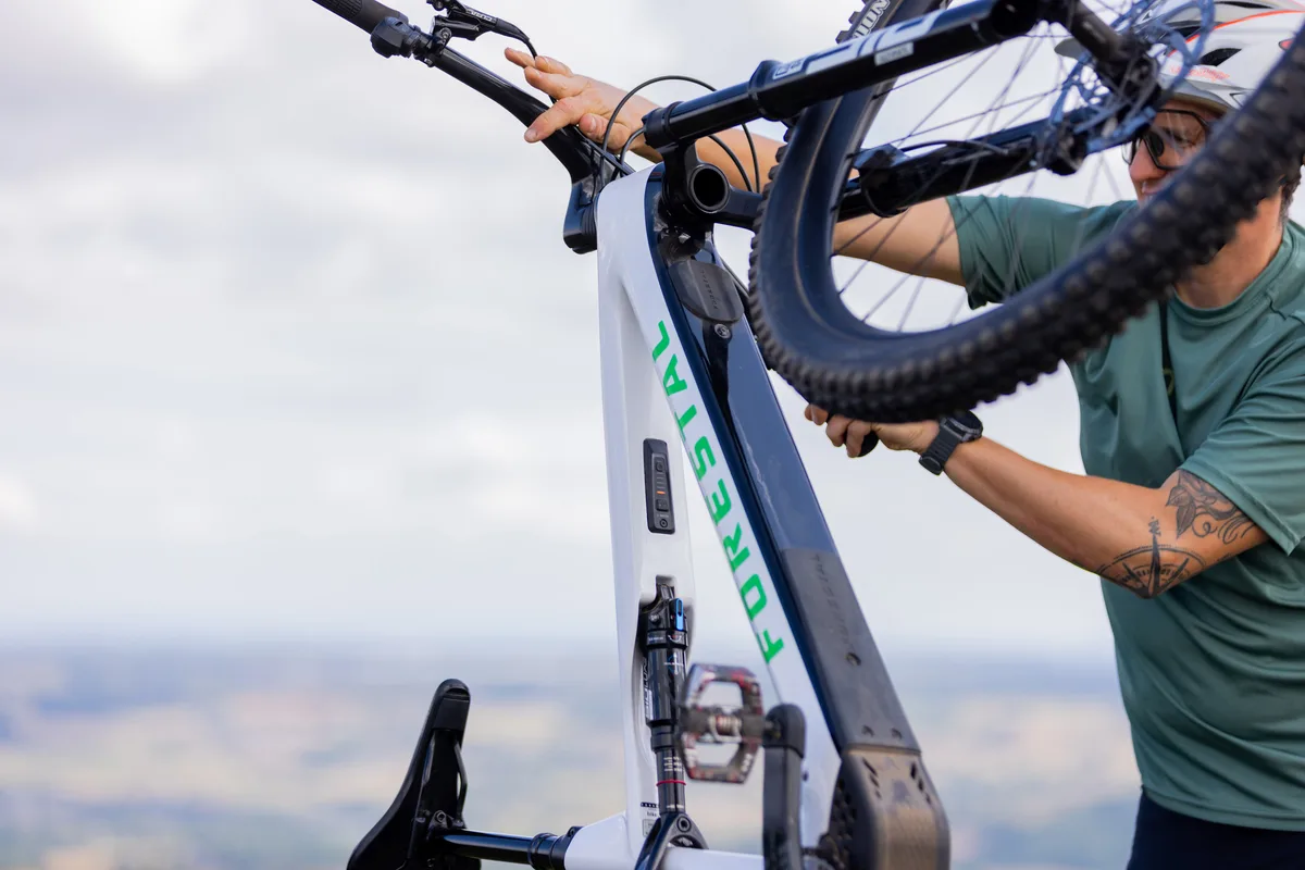 Forestal e-Cygnus Diode electric mountain bike