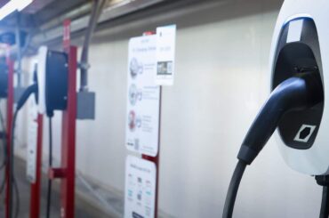 The Role of PHEVs in Transport Electrification - Center on Global Energy Policy at Columbia University SIPA