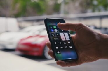 Tesla finally puts an end to forgetting iPhones in the car