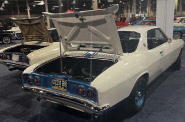 Corvair Yenko Stingers at the MCACN