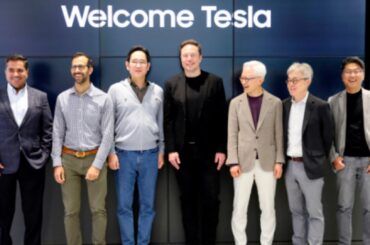 Samsung chief meets with Tesla's Elon Musk to discuss this
