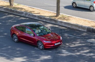 Journalist shares firsthand review of Tesla's new self-driving car: 'It's not the same'