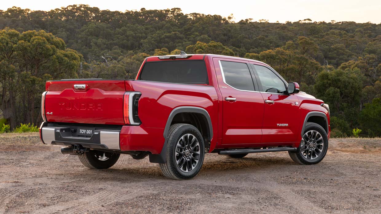 Toyota Tundra Limited 2024 rear 3/4 dirt