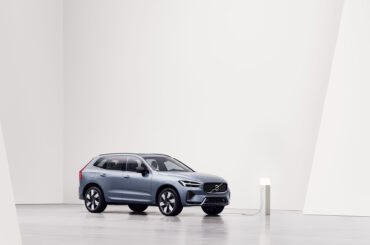 SHARP Drives: Meet the New Volvo XC60 T8 Plug-In Hybrid