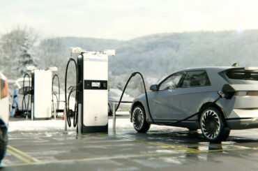 CrossIron Mills replaces decommissioned Tesla Superchargers with 180kW Wallbox Supernova hub