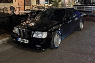 Mercedes Benz E36 AMG [3541x3558]