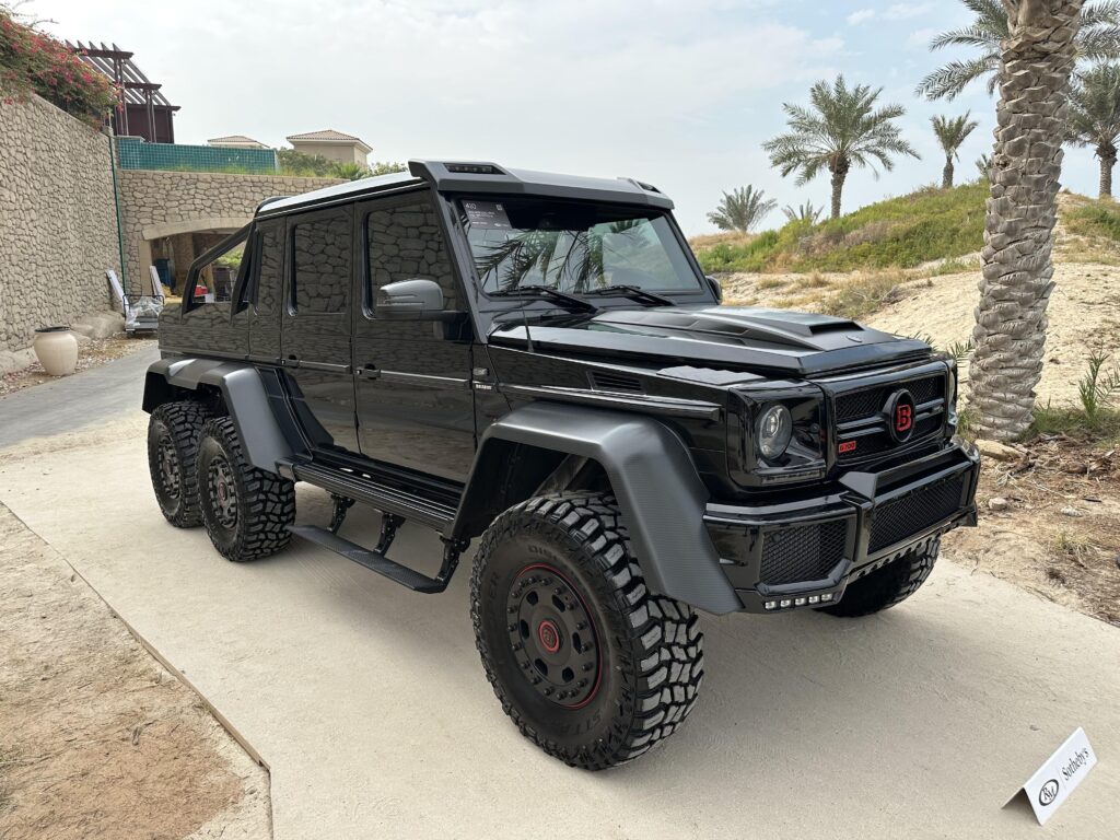 [Brabus 6x6] in Abu Dhabi
