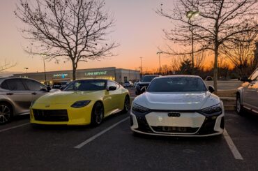 Nissan Z and Audi E-tron GT [4080x2296]