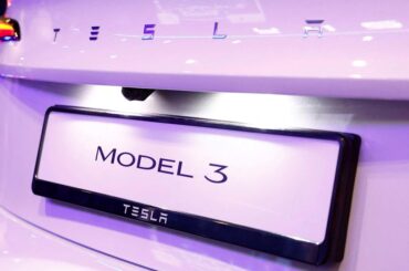 Tesla's cheaper Model 3 & Y in Europe, Netflix–Warner Bros. backlash