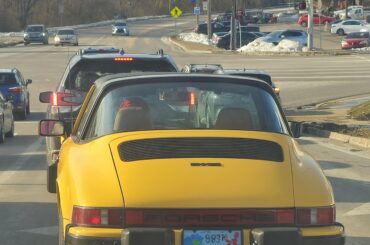 [Porsche 911] Good to see the old ones still on the road.