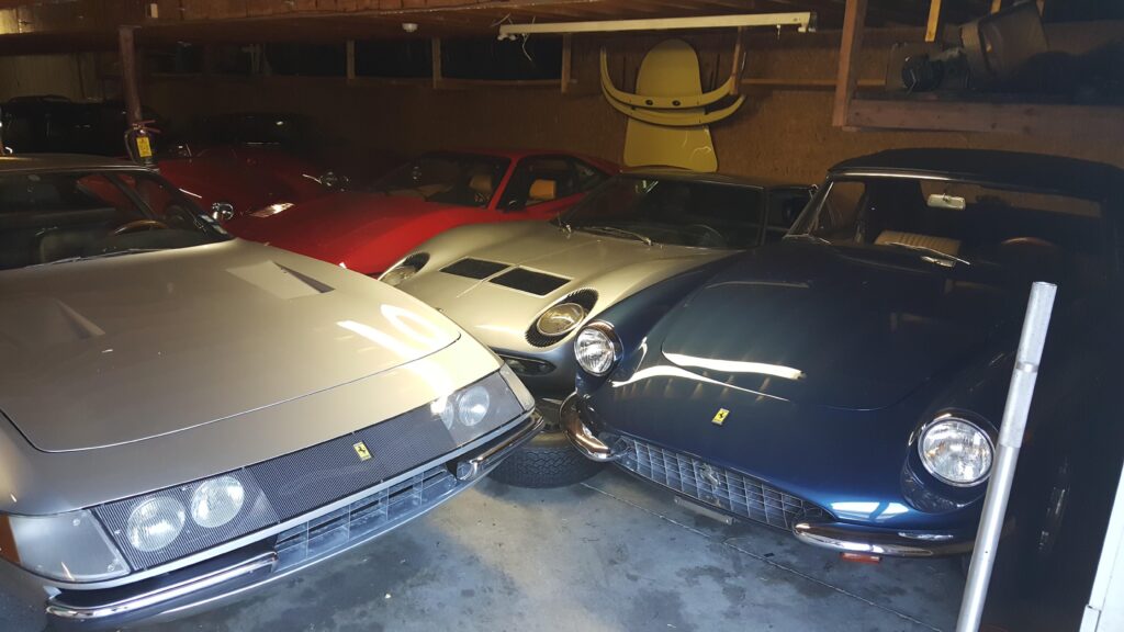 A few old Italians [Lamborghini Miura] [Ferrari 330 gtc] [Ferrari Daytona] [unknown others]