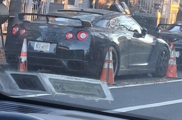 3 cars found in same place [2nd gen Mazda RX-7, Nissan Skyline R33 GTR and Nissan GTR R35]