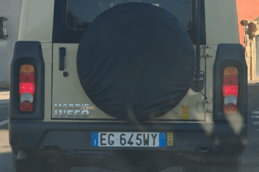 [Iveco Massif] rare SUV (?) found roaming in Italy