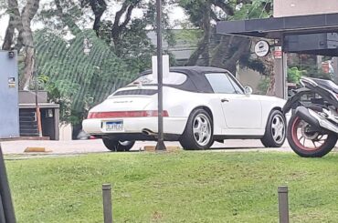 [Porsche 911 Carrera]