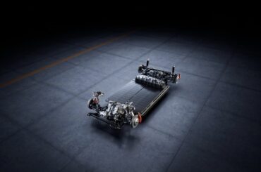 Tesla Rolls Out Extended Battery and Drive Unit Warranty in Canada and U.S.