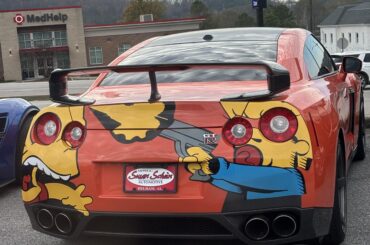 Insane dealership find [Nissan GTR]