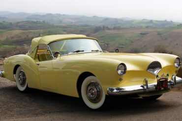 '54 Kaiser Darrin. 124mph 135hp. Sliding Doors. Fiberglass Body. By Howard 'Dutch' Darrin. America's Rarest Sports Car.
