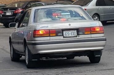 [Mazda 626] spotted in Wisconsin, haven't seen one this old before, love the boxy shape