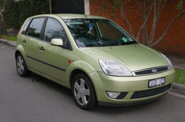 2004 Ford Fiesta. The Official Of...