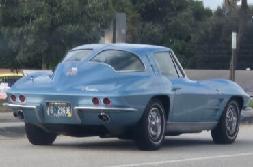 Very clean [1963 Split-window Corvette]...
