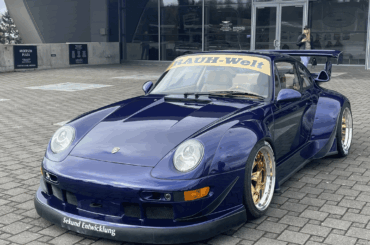 Spotted this beautiful [RWB Porsche 964]