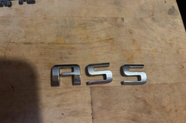 What car deserves this badge?