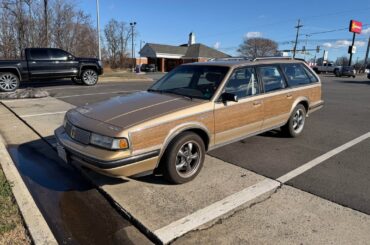 I don’t know why but I really like these [Oldsmobile Cutlass Cruiser S]