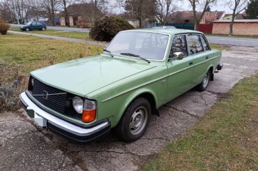 1975 Volvo 244 DL