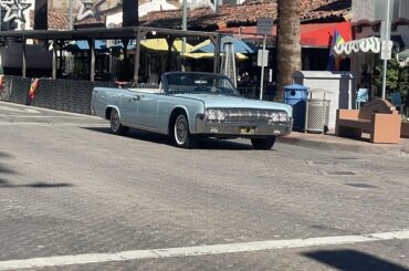 [Lincoln Continental] cruising Palm Canyon drive in Palm Springs